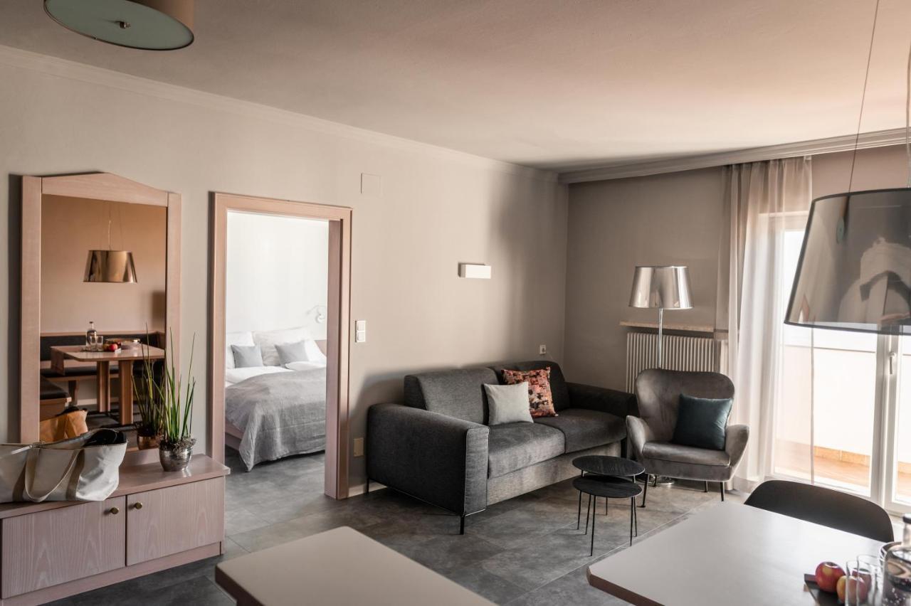 Apartmenthotel Ritterhof Suites & Breakfast シェーナ エクステリア 写真