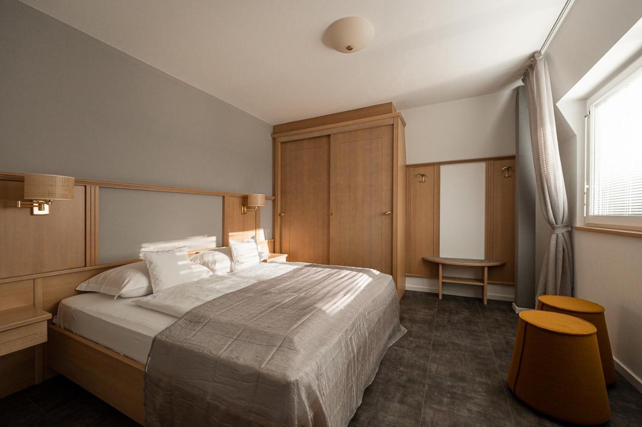 Apartmenthotel Ritterhof Suites & Breakfast シェーナ エクステリア 写真